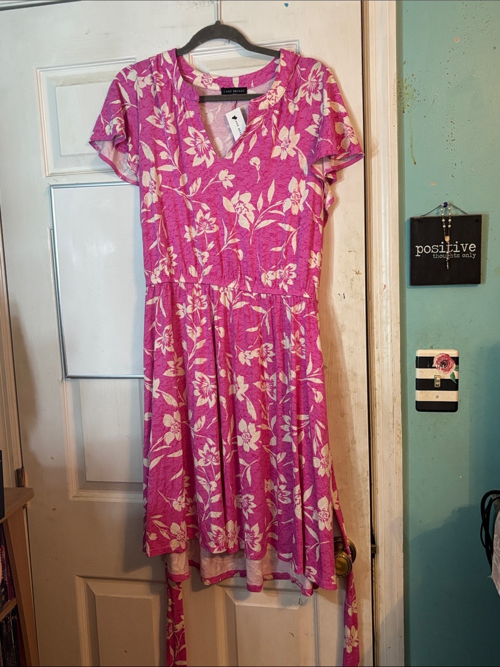 NWT Lane Bryant Hot Pink & Cream Floral V-Neck Dress Size 18/20